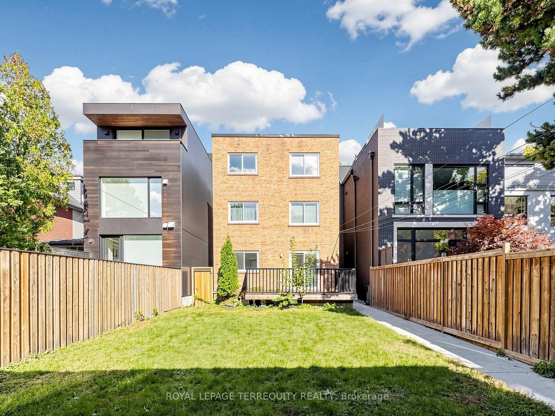 Photo 55 of Unit 1, 41 Summerhill Avenue, Toronto, Rosedale-Moore Park — HOMEH