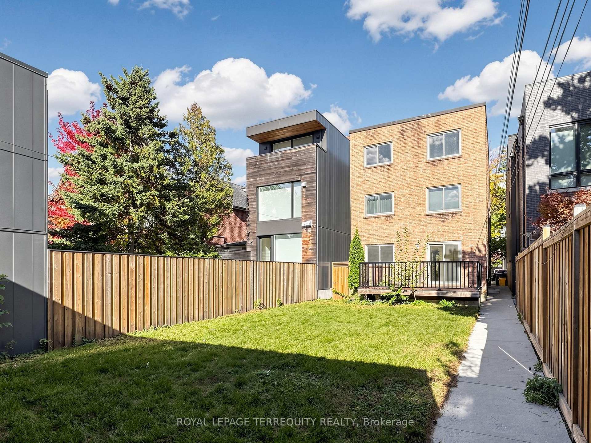 Photo 59 of Unit 1, 41 Summerhill Avenue, Toronto, Rosedale-Moore Park — HOMEH