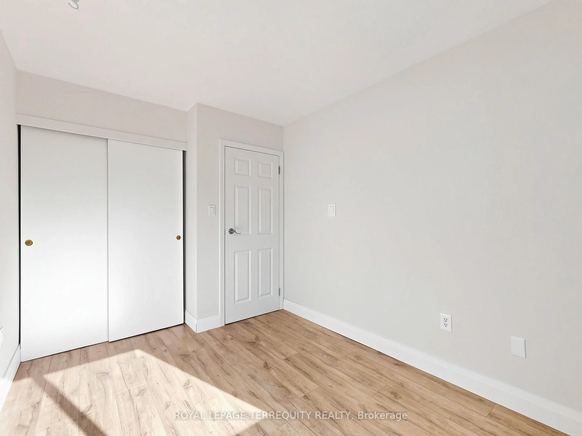 Photo 48 of Unit 1, 41 Summerhill Avenue, Toronto, Rosedale-Moore Park — HOMEH