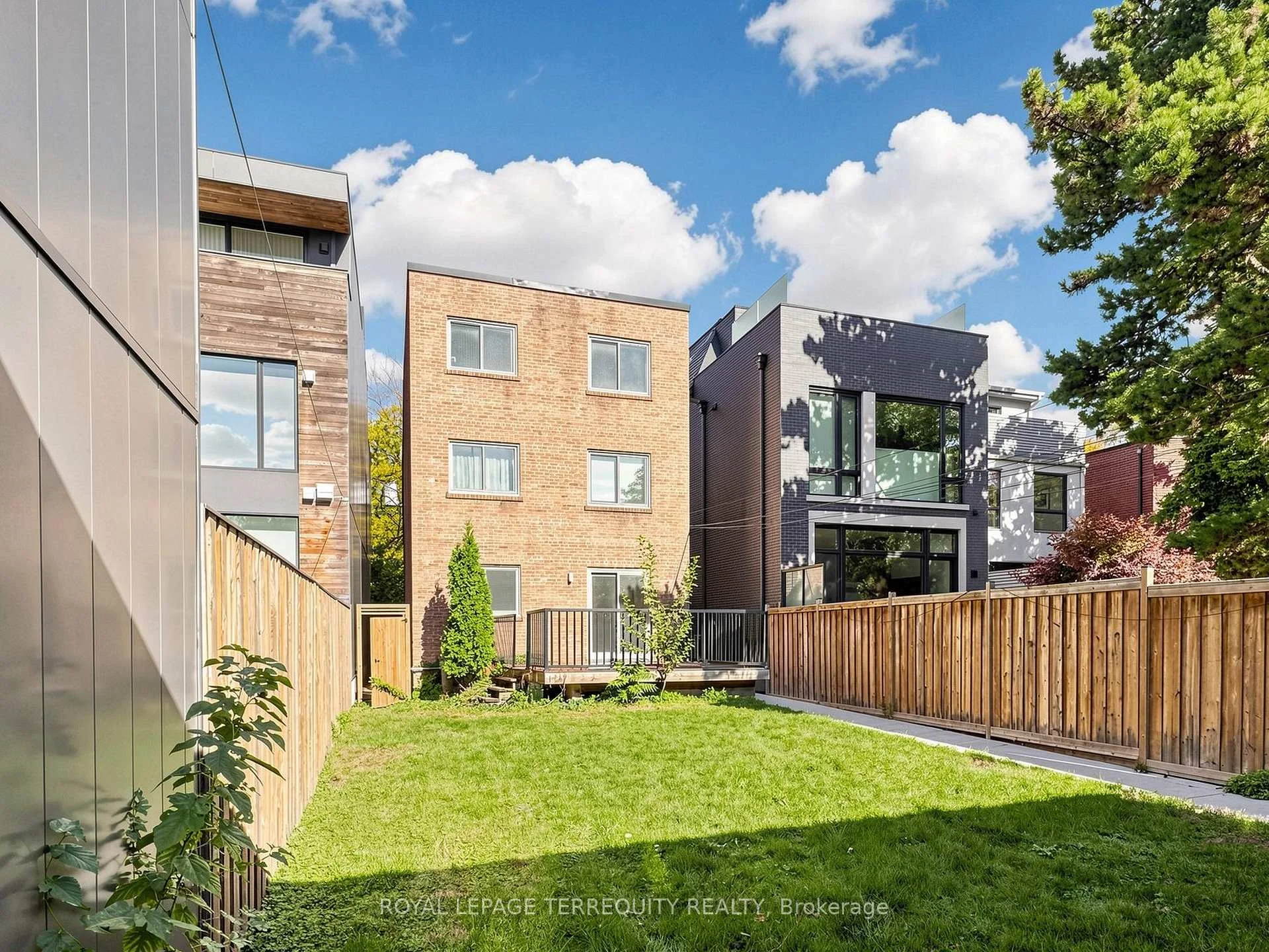 Photo 60 of Unit 1, 41 Summerhill Avenue, Toronto, Rosedale-Moore Park — HOMEH