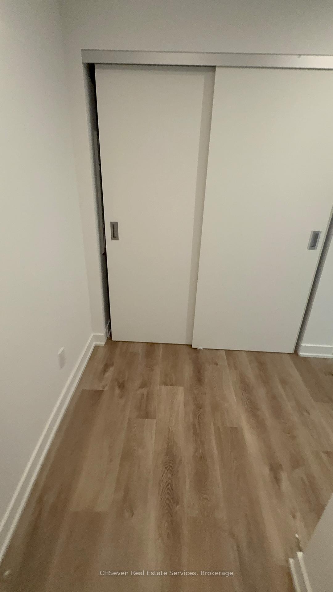 Photo 4 of Unit 702, 91 John Street N, Hamilton, Corktown — HOMEH