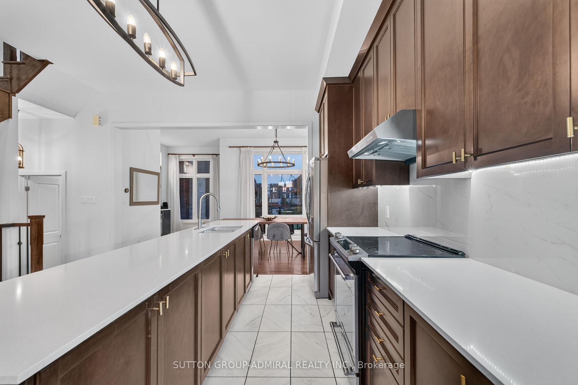 Photo 11 of 62 Pageant Avenue, Vaughan, Vellore Village — HOMEH