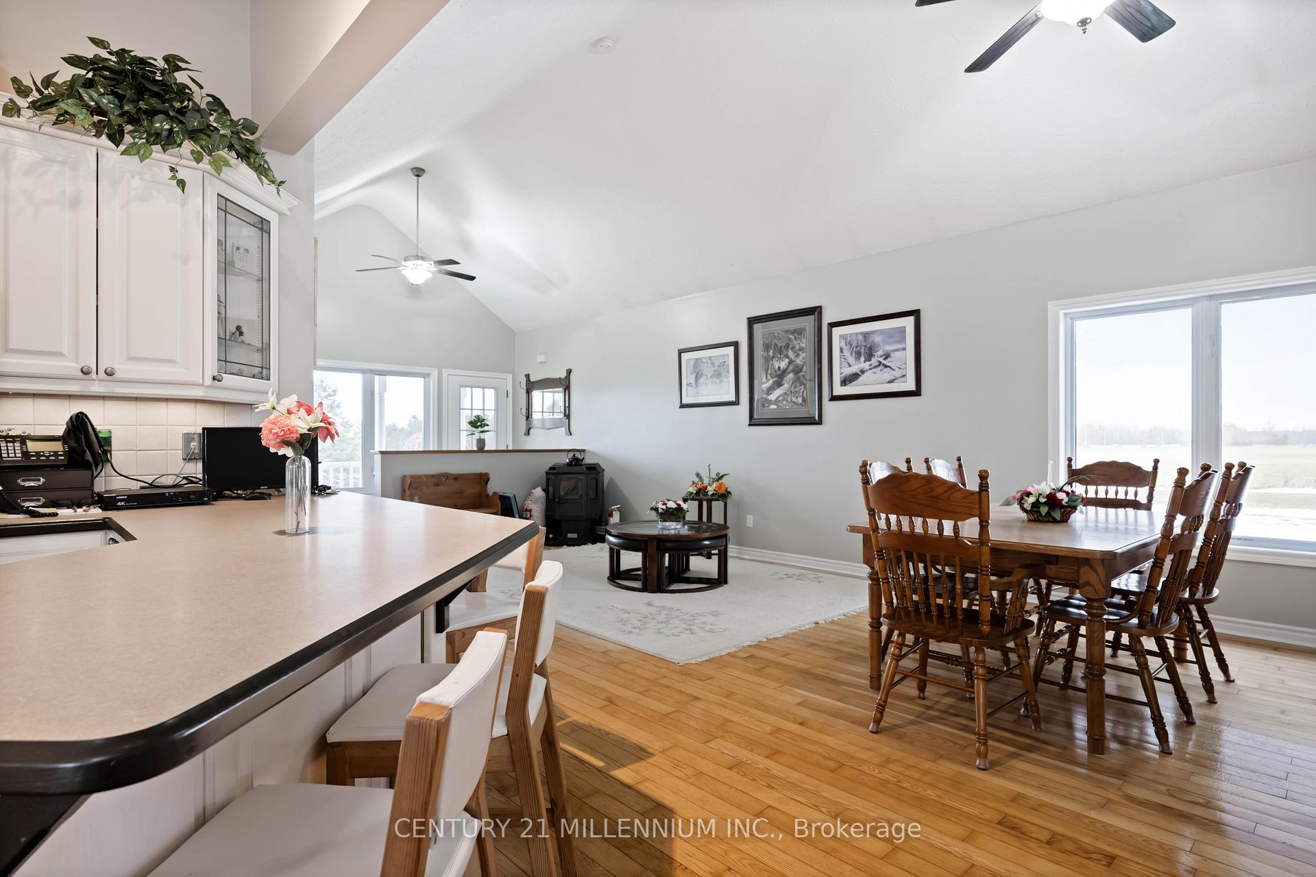 Photo 11 of 395115 County Road 12, Amaranth, Rural Amaranth — HOMEH
