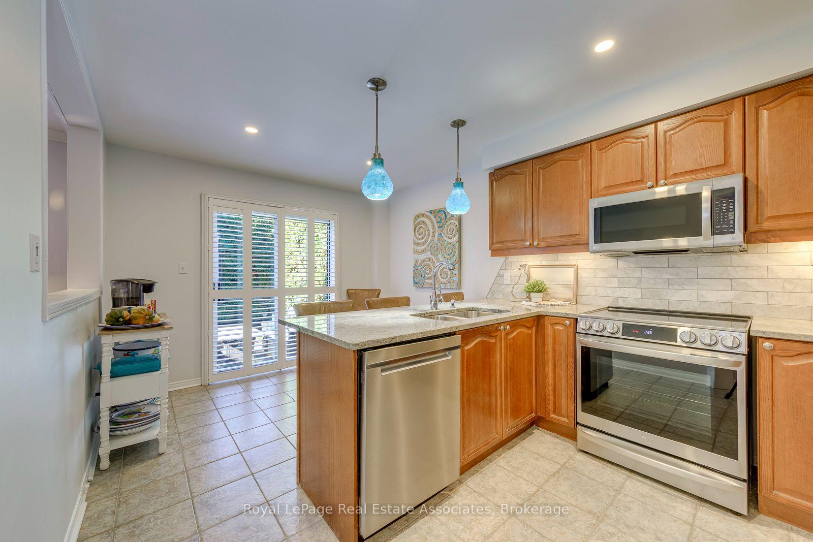 Photo 18 of 3781 Windhaven Drive, Mississauga, Lisgar — HOMEH