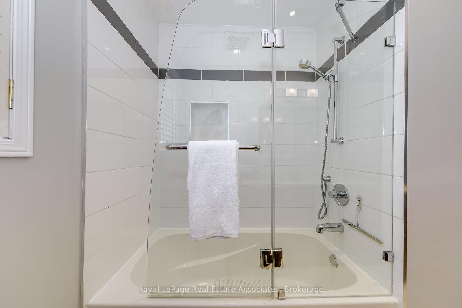 Photo 37 of 3781 Windhaven Drive, Mississauga, Lisgar — HOMEH