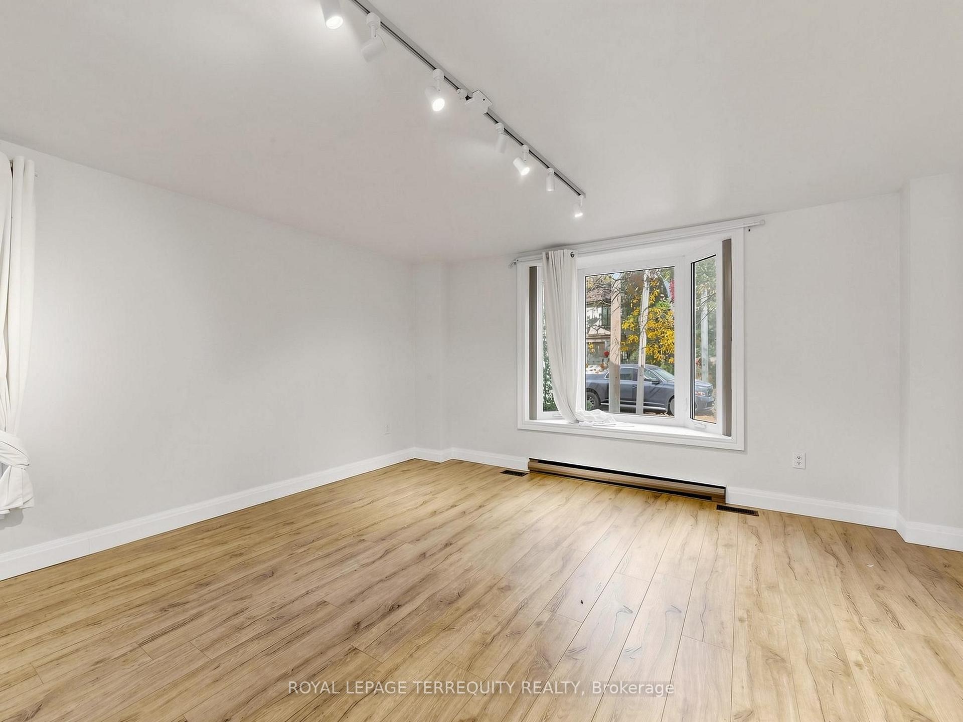 Photo 19 of Unit 3, 41 Summerhill Avenue, Toronto, Rosedale-Moore Park — HOMEH