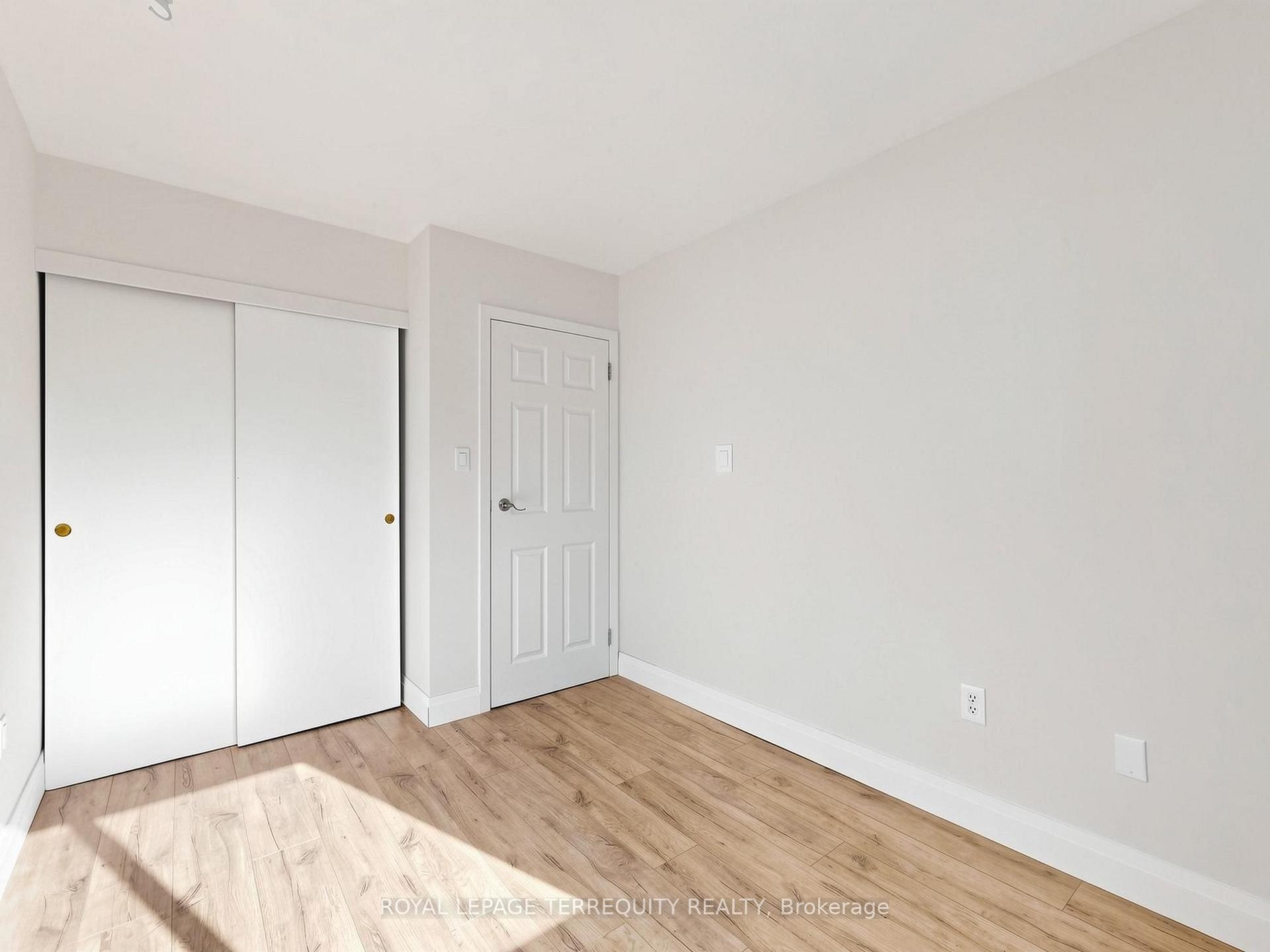 Photo 47 of Unit 3, 41 Summerhill Avenue, Toronto, Rosedale-Moore Park — HOMEH