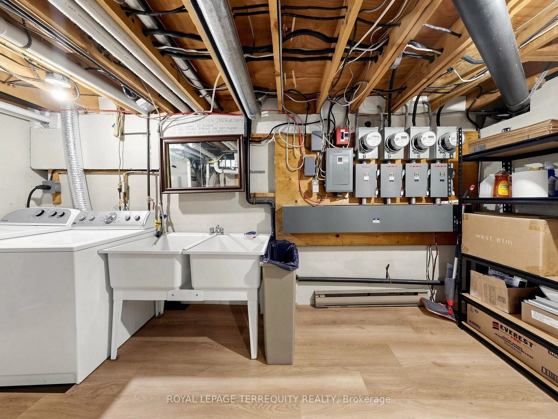 Photo 52 of Unit 3, 41 Summerhill Avenue, Toronto, Rosedale-Moore Park — HOMEH