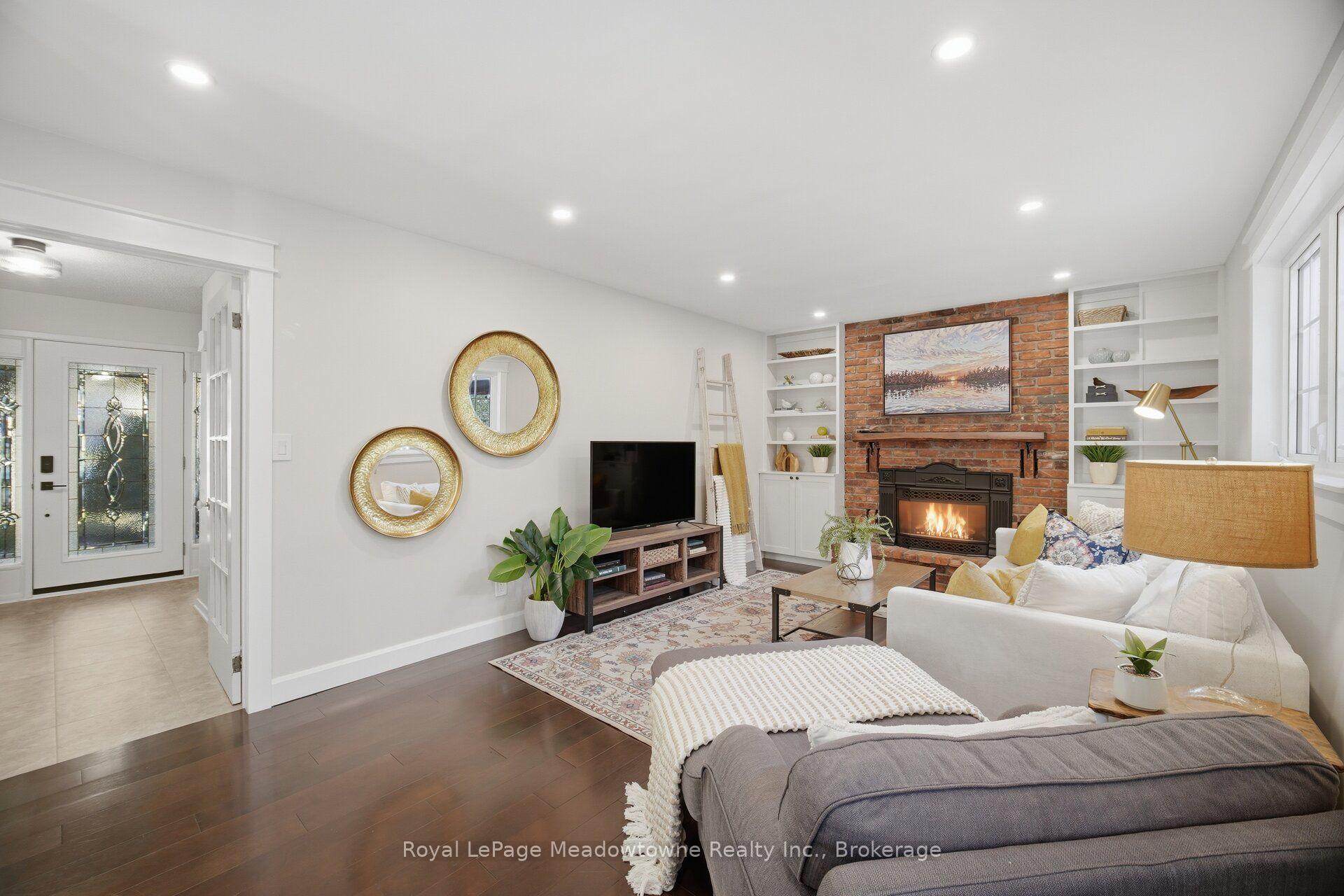 Photo 9 of 322 Kingsway Place, Milton, Beaty — HOMEH