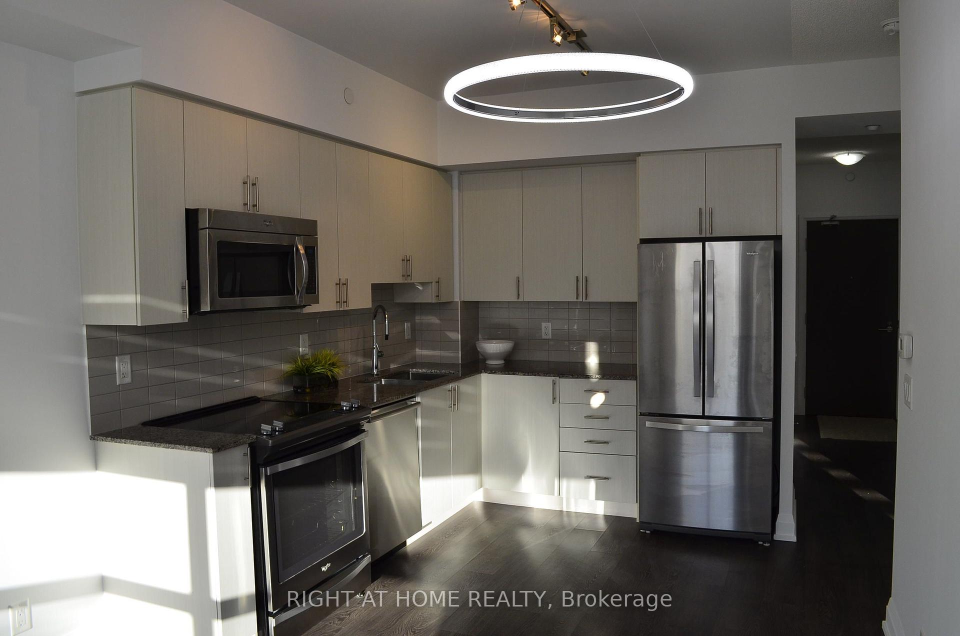 Photo 1 of Unit 323, 7900 Bathurst Street, Vaughan, Beverley Glen — HOMEH