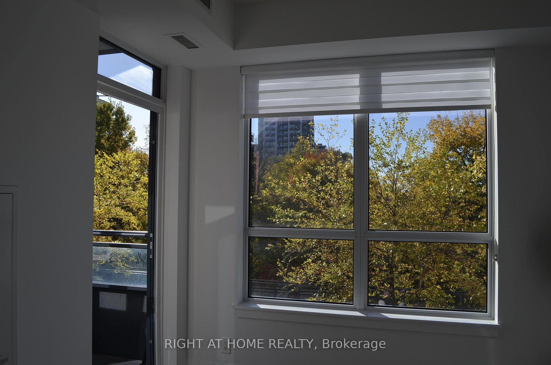 Photo 6 of Unit 323, 7900 Bathurst Street, Vaughan, Beverley Glen — HOMEH