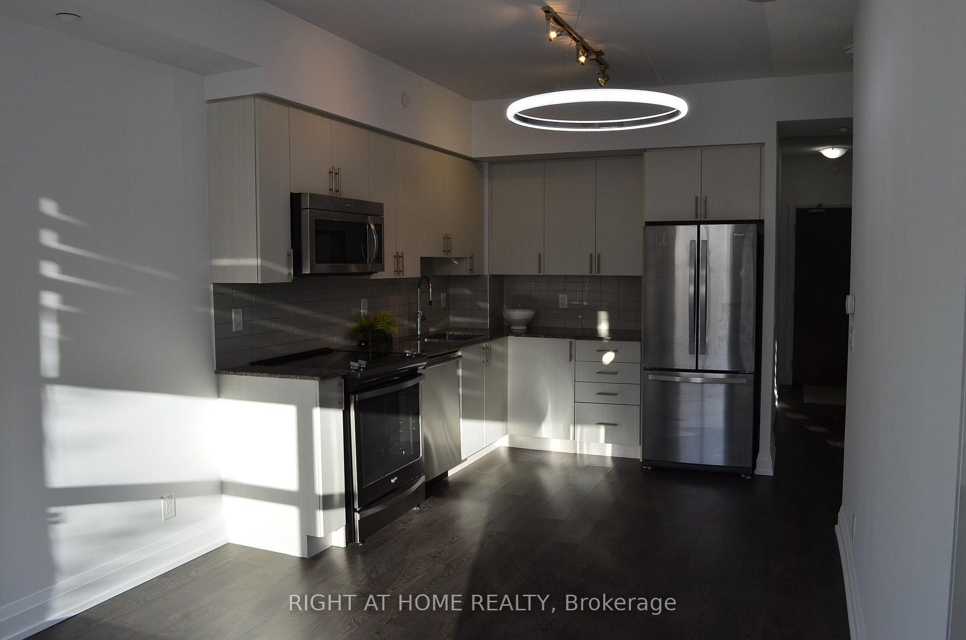 Photo 11 of Unit 323, 7900 Bathurst Street, Vaughan, Beverley Glen — HOMEH