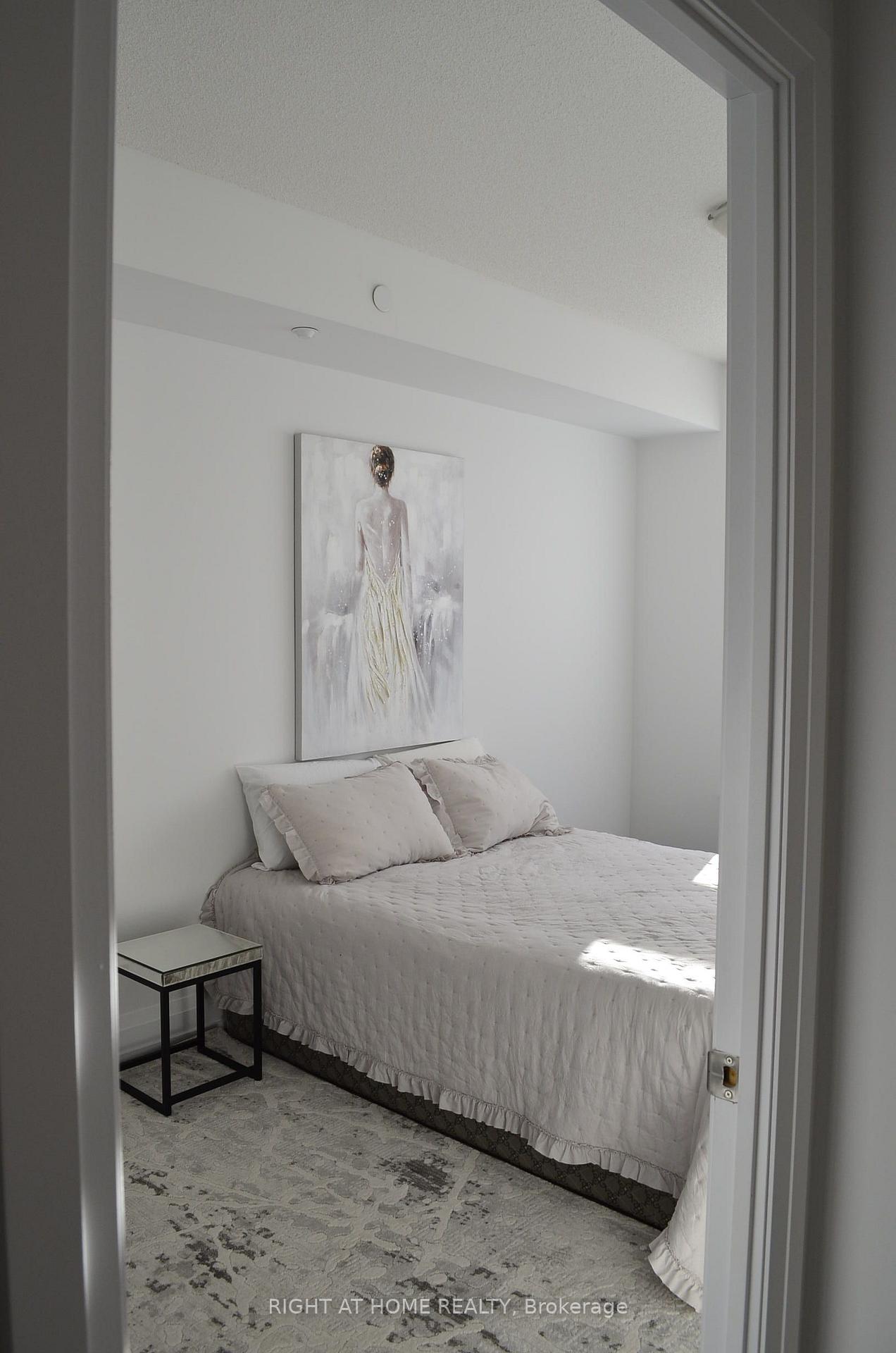 Photo 13 of Unit 323, 7900 Bathurst Street, Vaughan, Beverley Glen — HOMEH