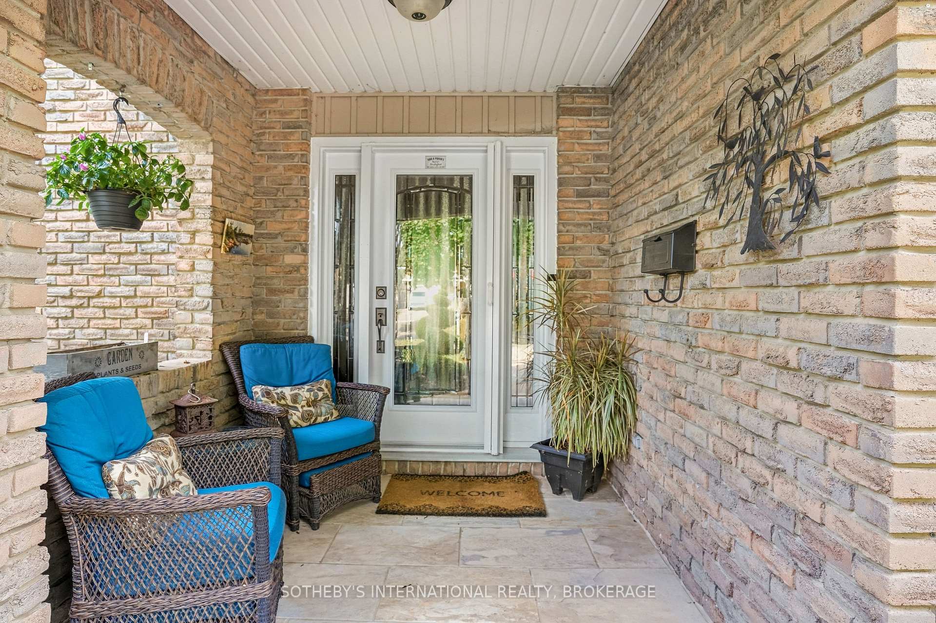 Photo 2 of 55 Shoreline Drive, St. Catharines, Lakeshore — HOMEH
