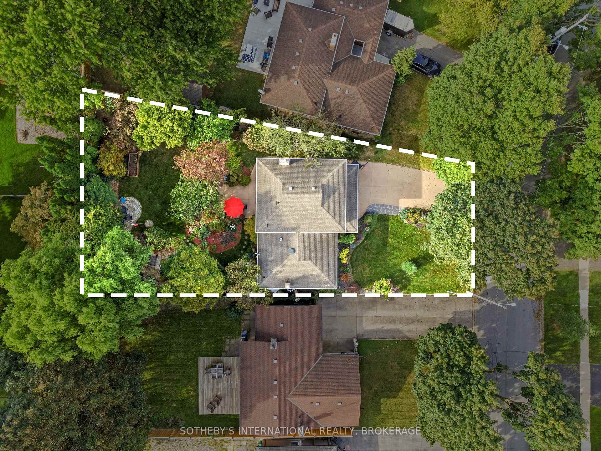 Photo 3 of 55 Shoreline Drive, St. Catharines, Lakeshore — HOMEH
