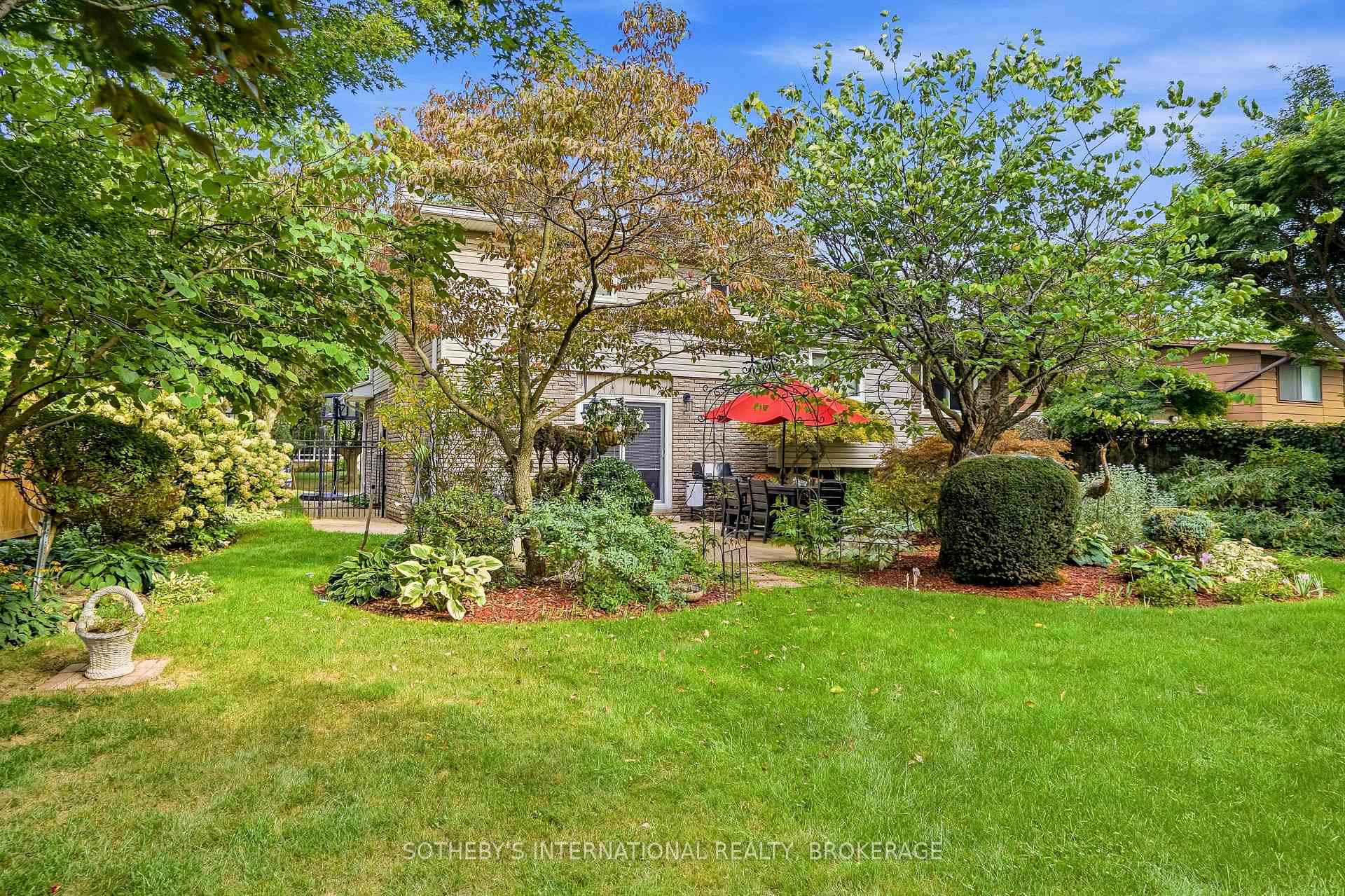 Photo 30 of 55 Shoreline Drive, St. Catharines, Lakeshore — HOMEH