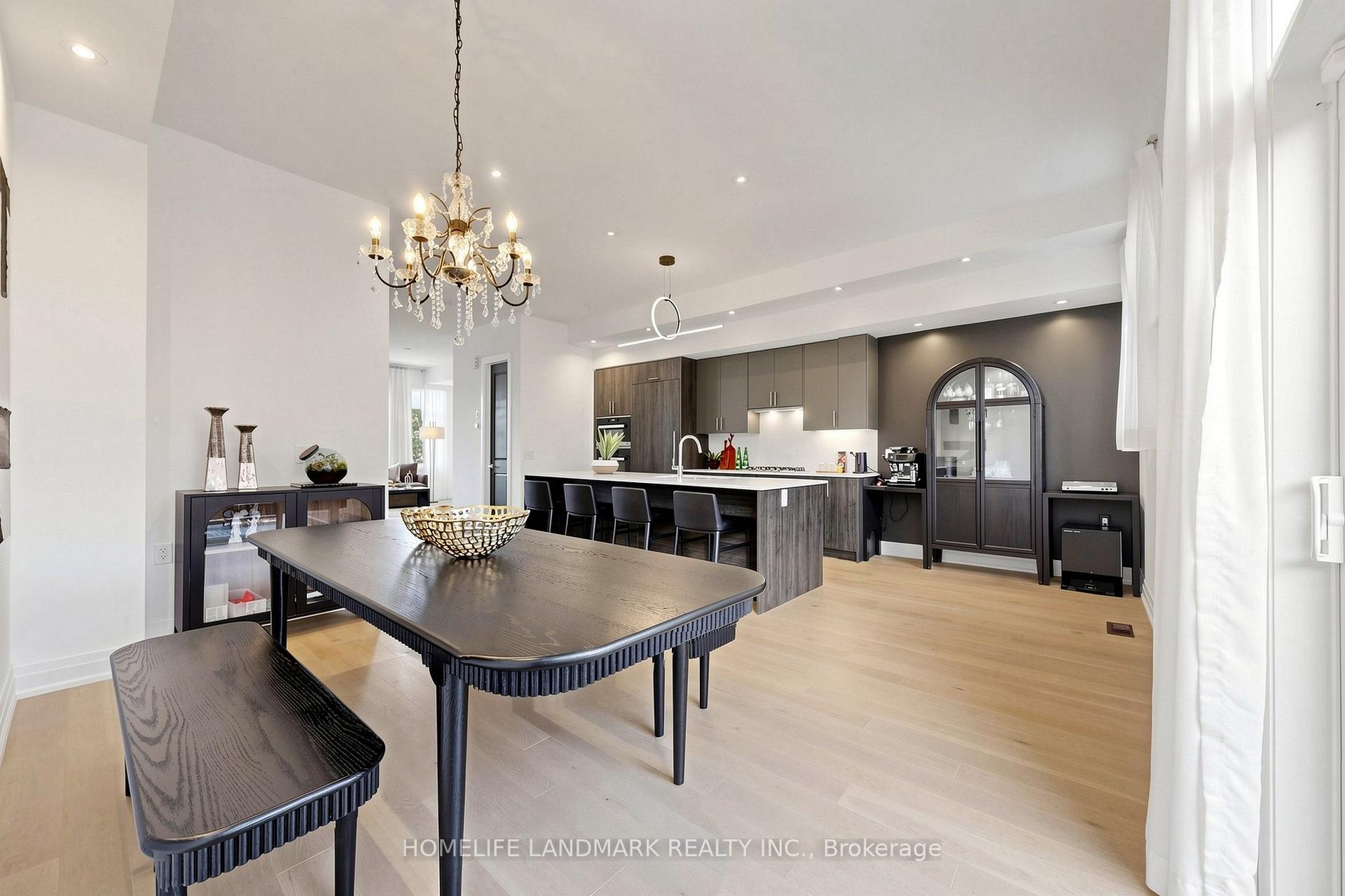 Photo 23 of 1669 Vellore Crescent, Mississauga, Mineola — HOMEH