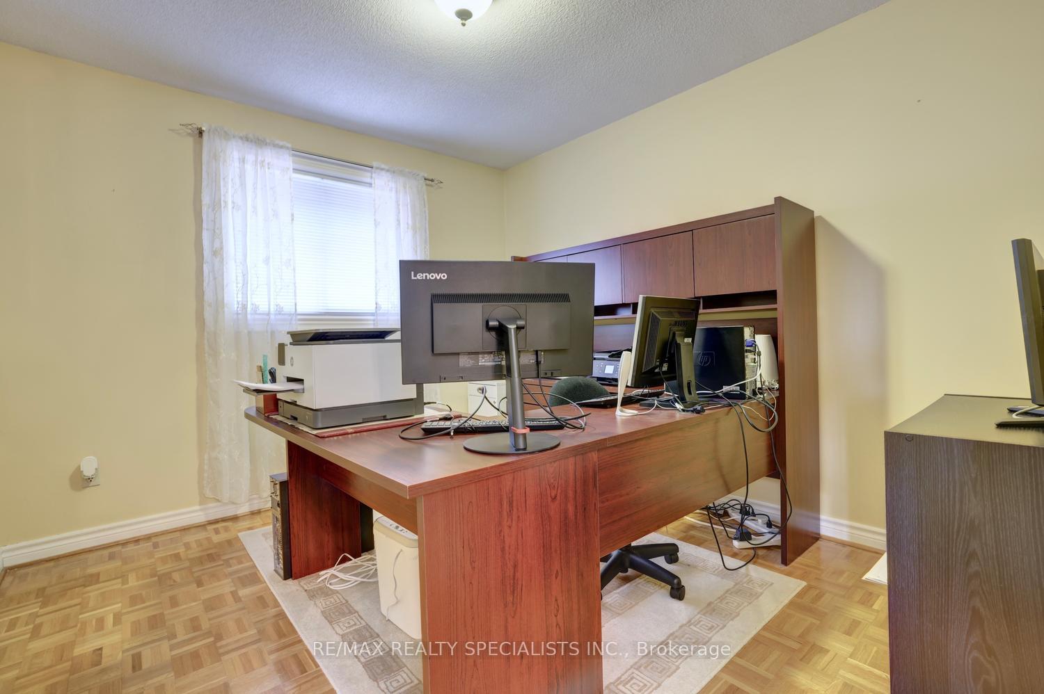 Photo 26 of 4464 Weeping Willow Drive, Mississauga, East Credit — HOMEH