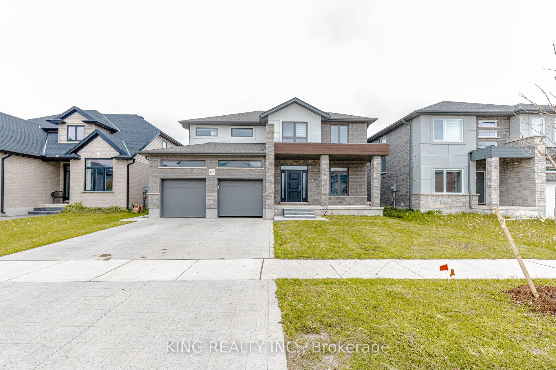 Photo of Unit LOWER, 4091 Campbell Street N