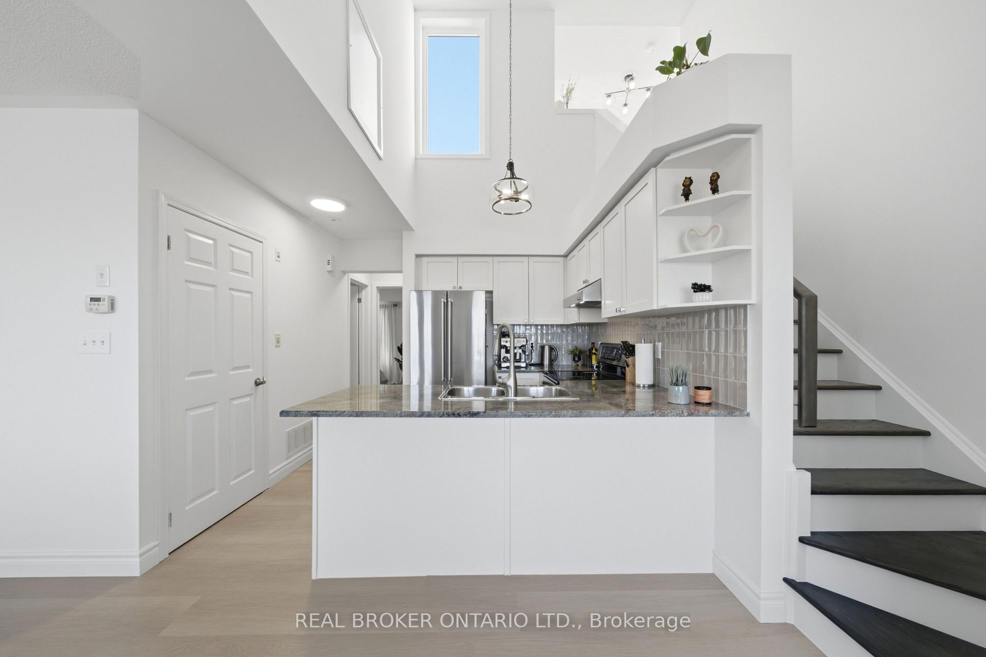 Photo 11 of Unit 6, 3026 Clayhill Road, Mississauga, Cooksville — HOMEH