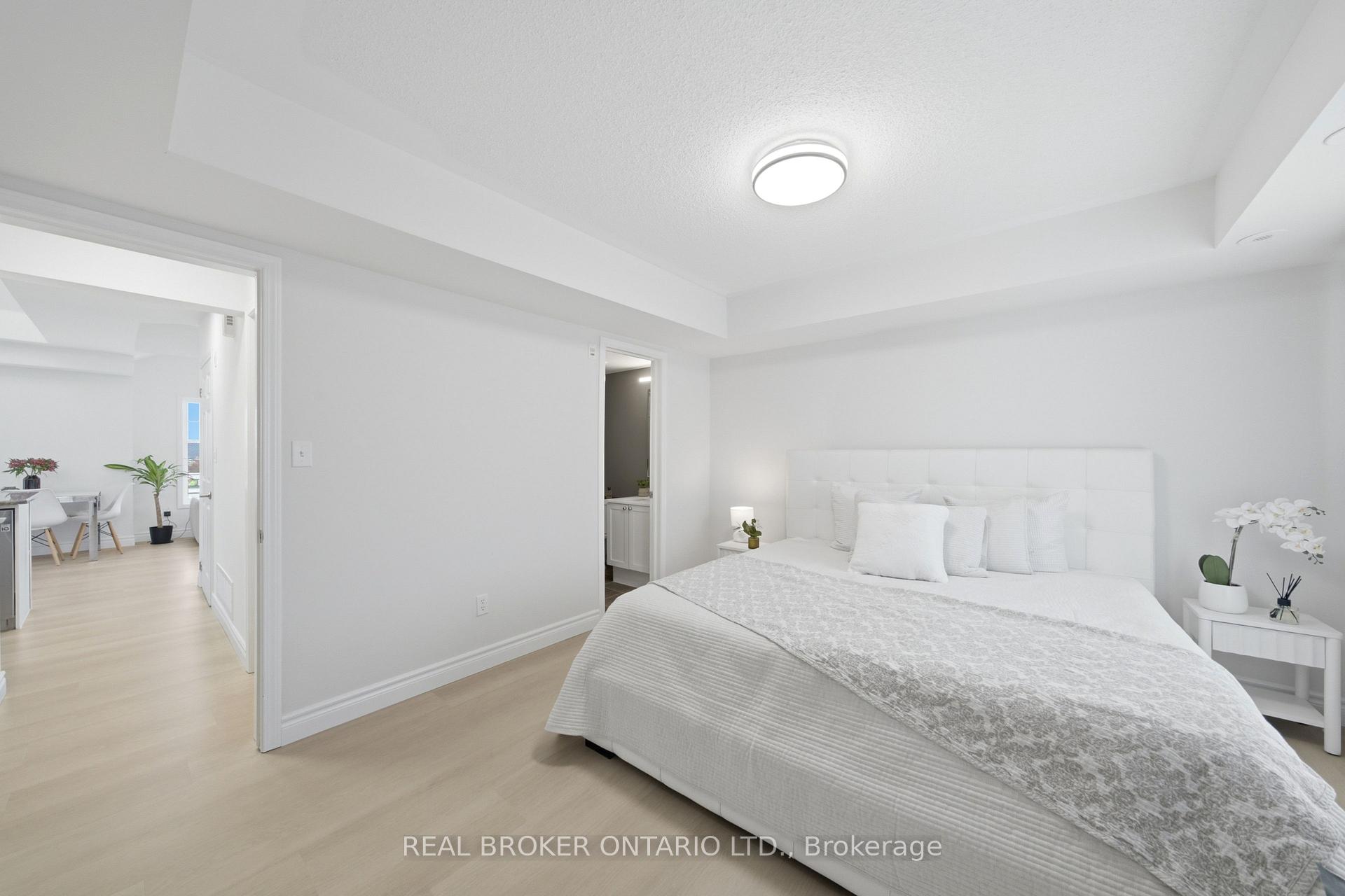 Photo 17 of Unit 6, 3026 Clayhill Road, Mississauga, Cooksville — HOMEH