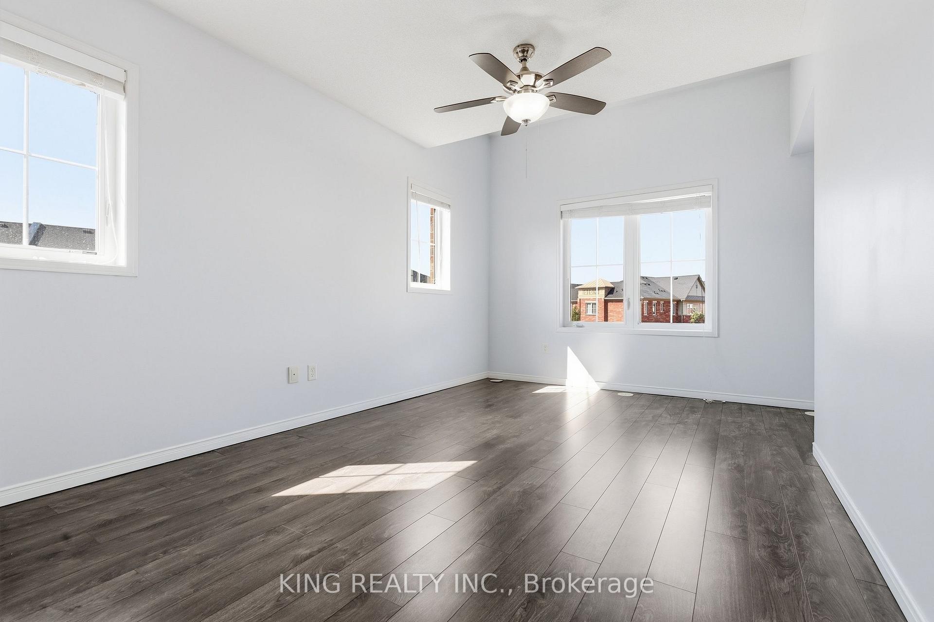 Photo 15 of Unit 8, 35 Hays Boulevard, Oakville, River Oaks — HOMEH