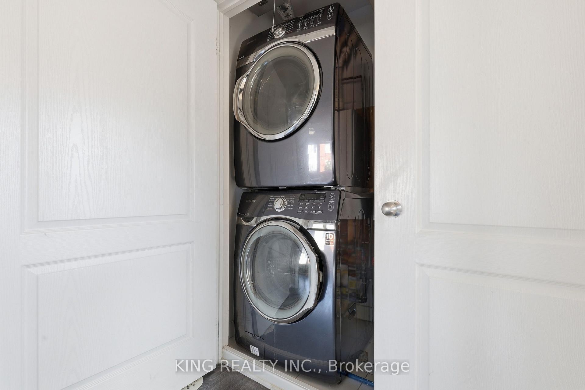Photo 20 of Unit 8, 35 Hays Boulevard, Oakville, River Oaks — HOMEH