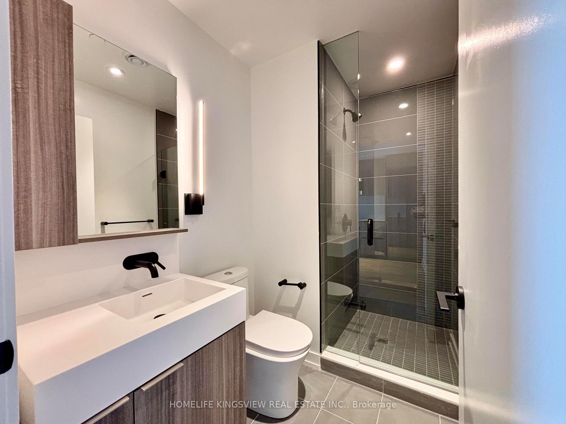 Photo 13 of Unit 2013, 117 Broadway Avenue, Toronto, Mount Pleasant West — HOMEH
