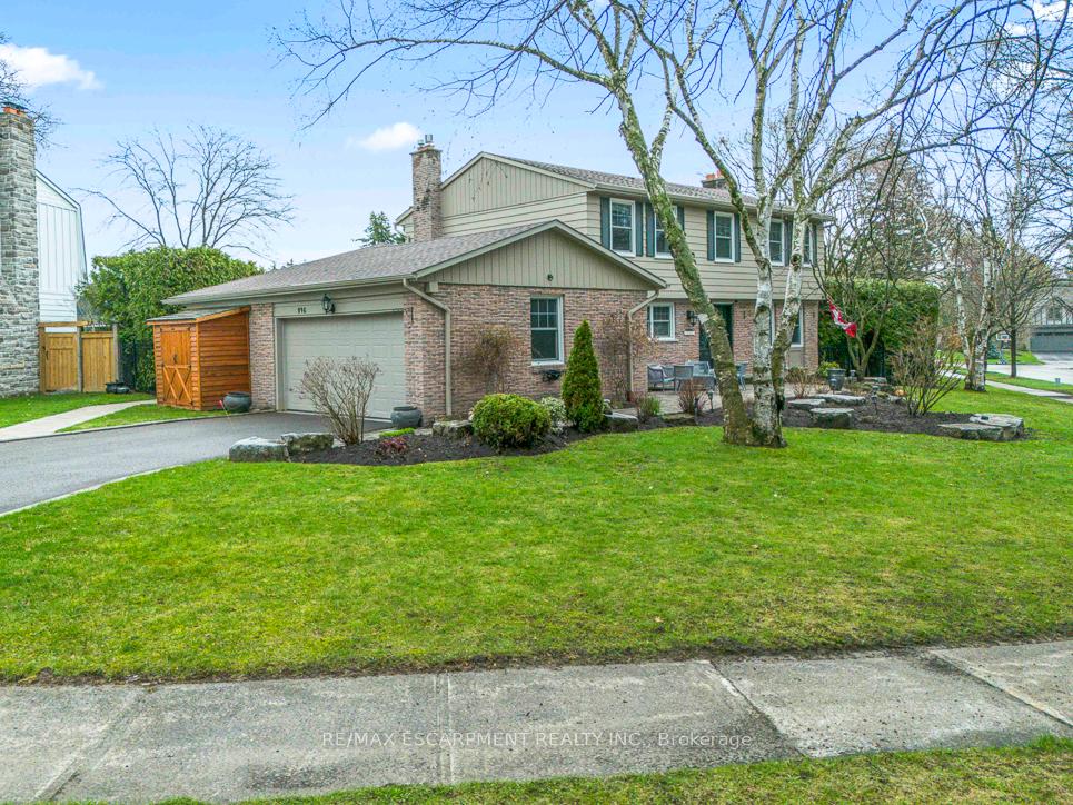 Photo 2 of 996 Cresthampton Lane, Mississauga, Lorne Park — HOMEH