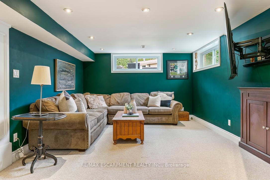 Photo 35 of 996 Cresthampton Lane, Mississauga, Lorne Park — HOMEH