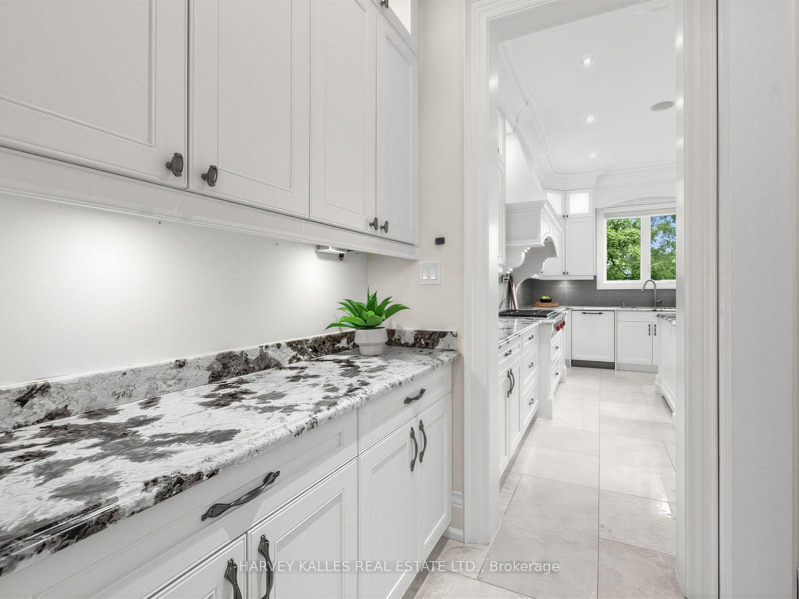 Photo 18 of 125 Bannockburn Avenue, Toronto, Bedford Park-Nortown — HOMEH