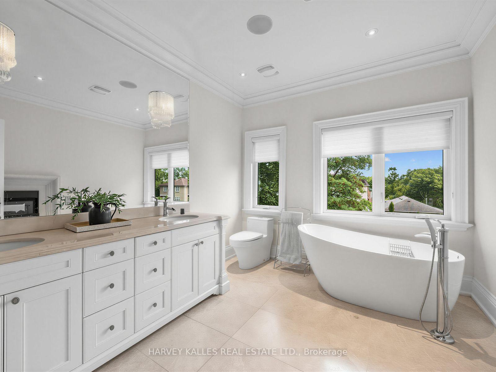 Photo 24 of 125 Bannockburn Avenue, Toronto, Bedford Park-Nortown — HOMEH