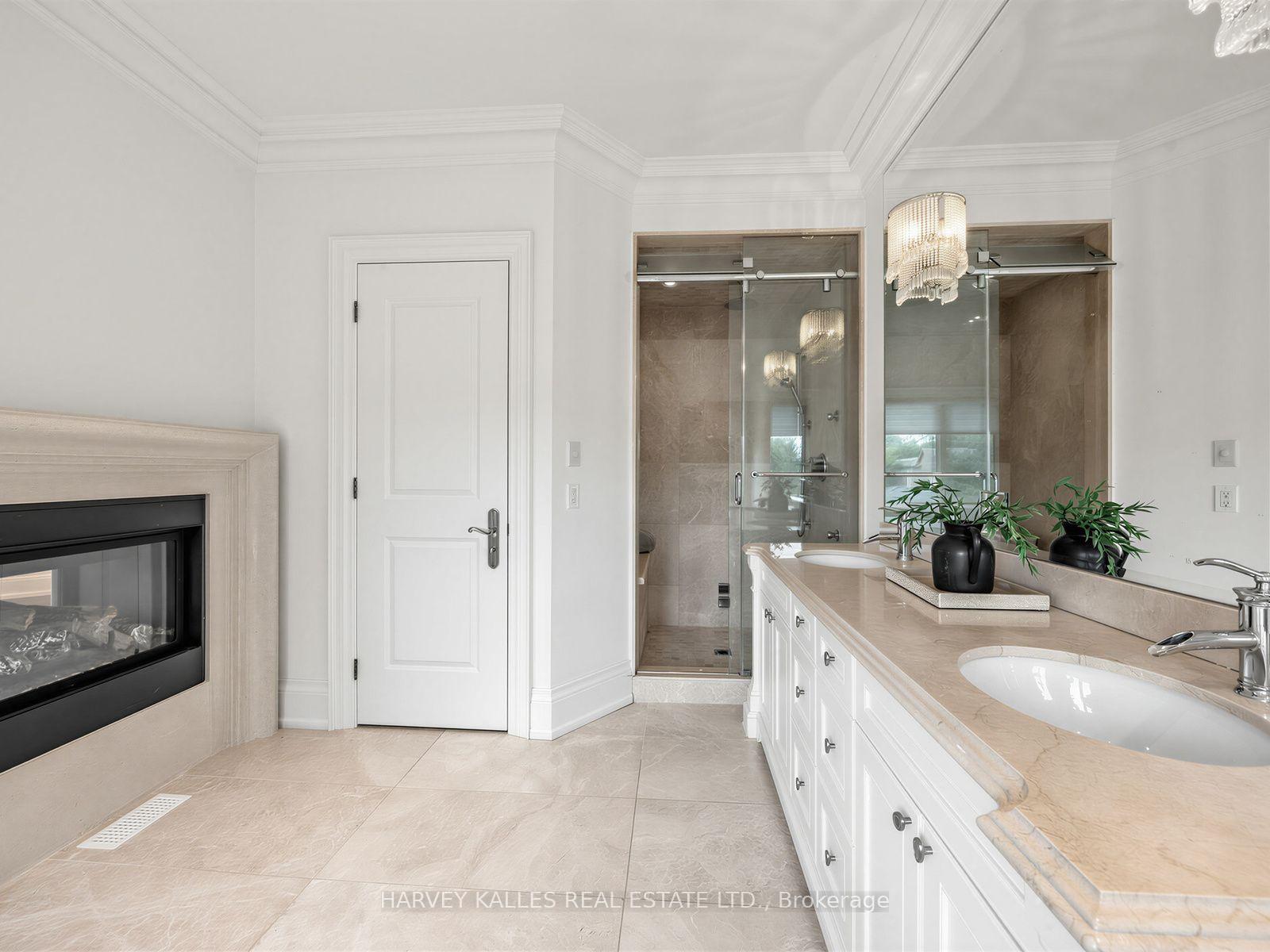 Photo 25 of 125 Bannockburn Avenue, Toronto, Bedford Park-Nortown — HOMEH