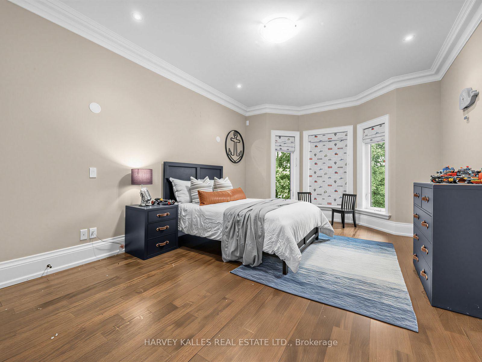 Photo 26 of 125 Bannockburn Avenue, Toronto, Bedford Park-Nortown — HOMEH