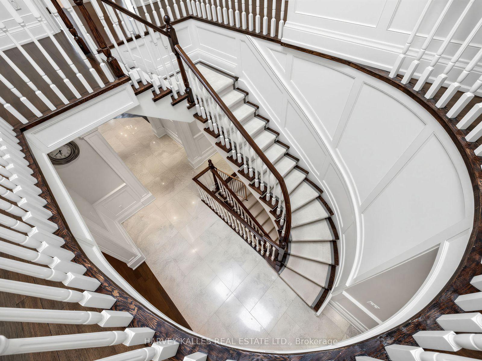 Photo 34 of 125 Bannockburn Avenue, Toronto, Bedford Park-Nortown — HOMEH
