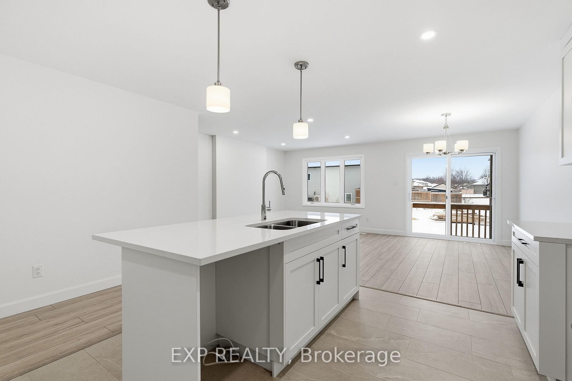 Photo 8 of 134 Elizabeth Street, North Dundas, Chesterville — HOMEH