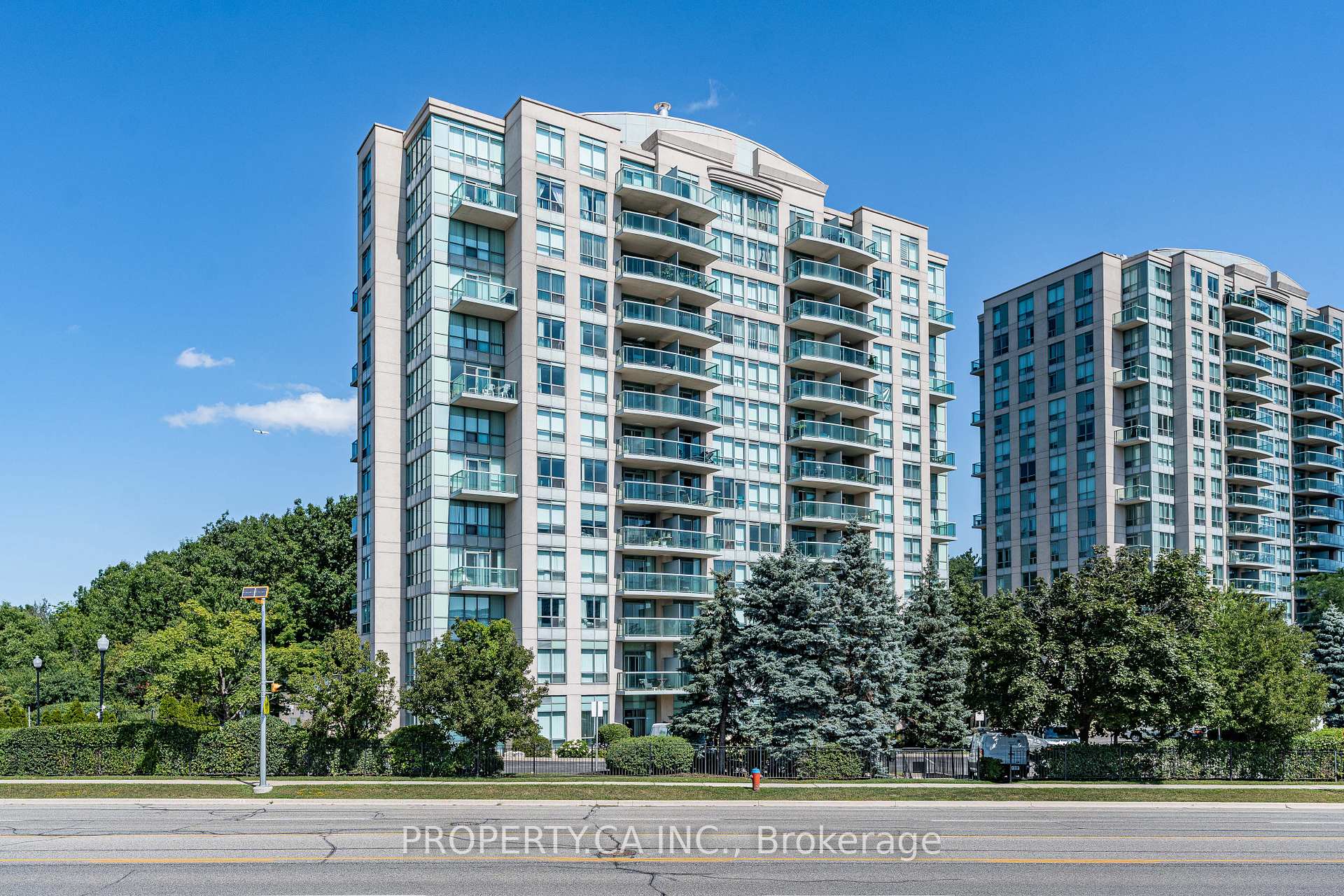 Photo of Unit 607, 2585 Erin Centre Boulevard