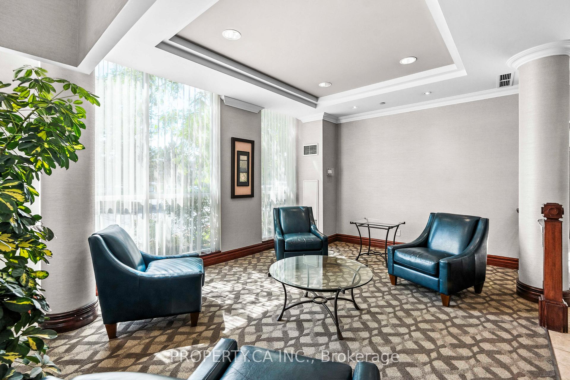Photo 3 of Unit 607, 2585 Erin Centre Boulevard, Mississauga, Central Erin Mills — HOMEH