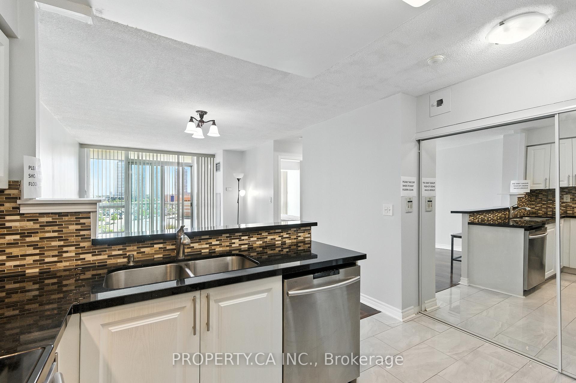 Photo 10 of Unit 607, 2585 Erin Centre Boulevard, Mississauga, Central Erin Mills — HOMEH