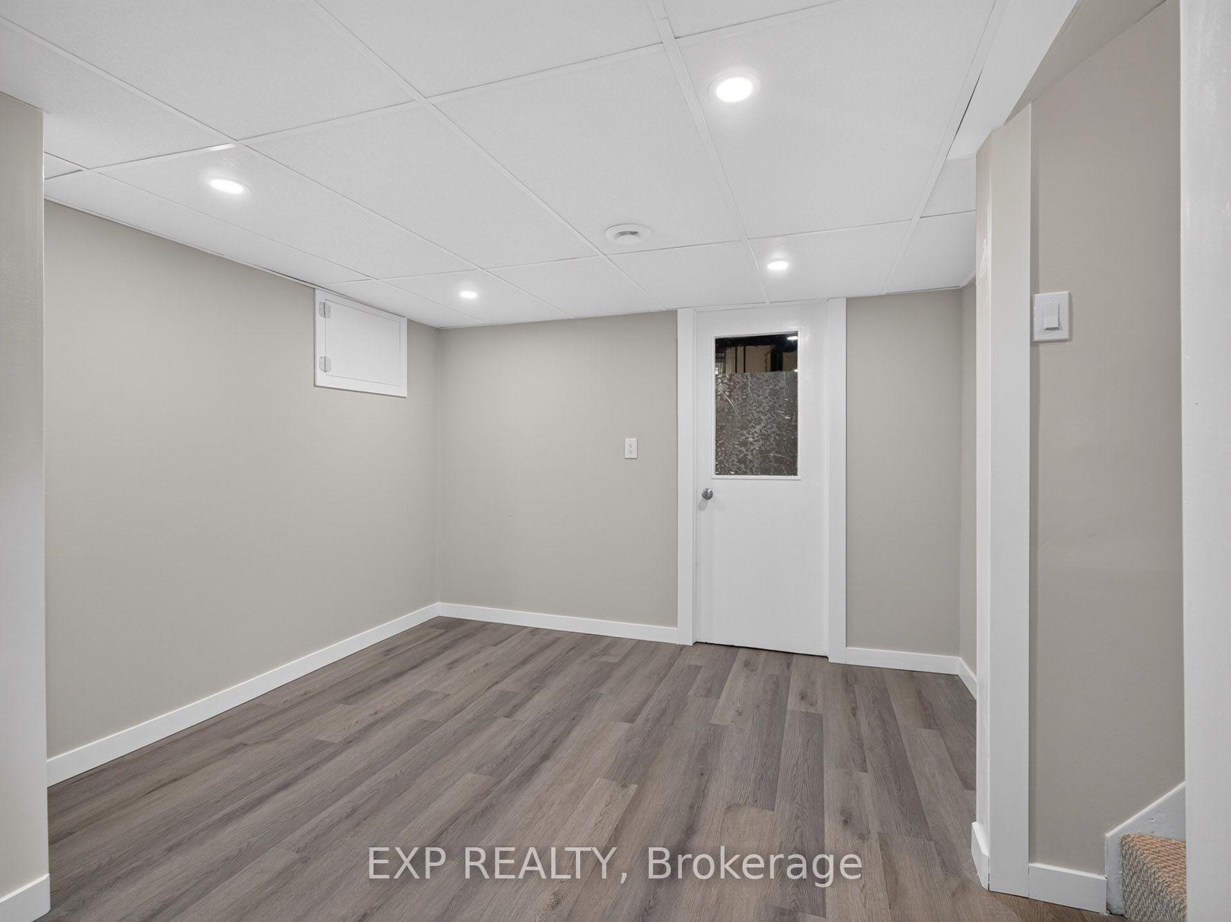 Photo 28 of Unit 20, 242 Lakeport Road, St. Catharines, Lakeport — HOMEH