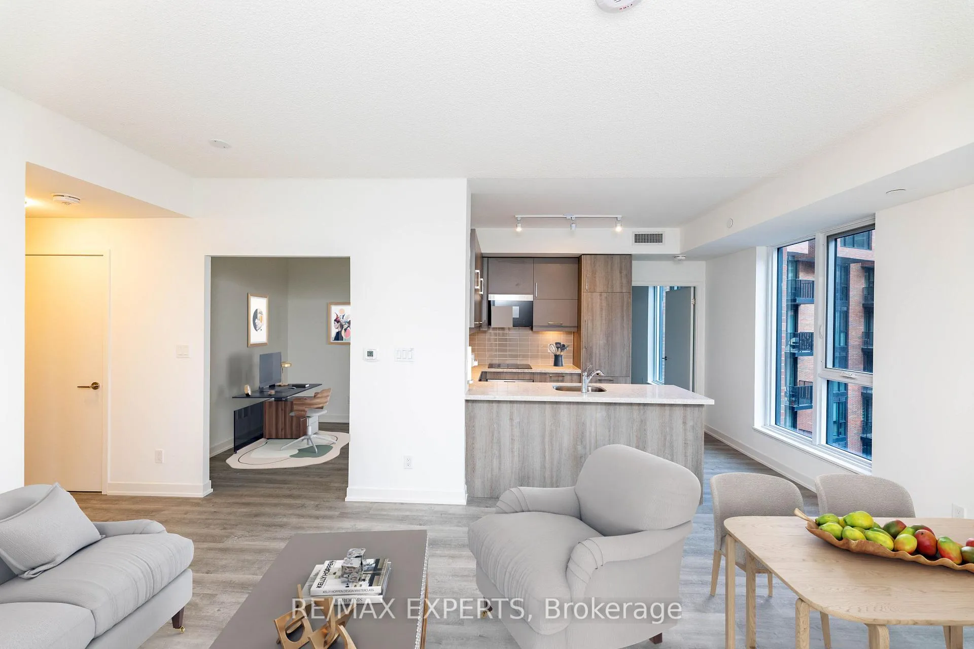 Photo 2 of Unit 608C, 38 Simcoe Promenade Circle, Markham, Unionville — HOMEH