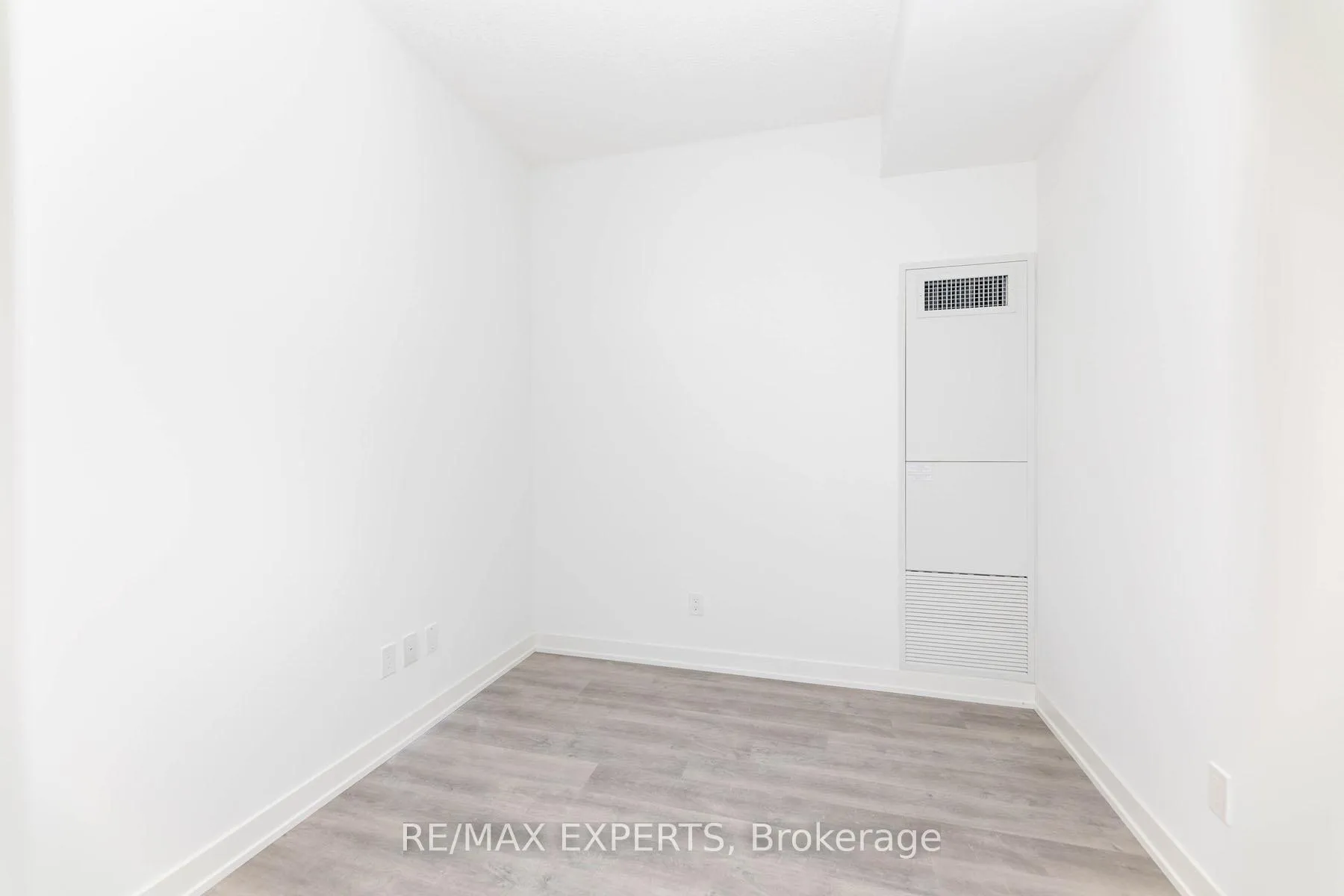 Photo 10 of Unit 608C, 38 Simcoe Promenade Circle, Markham, Unionville — HOMEH