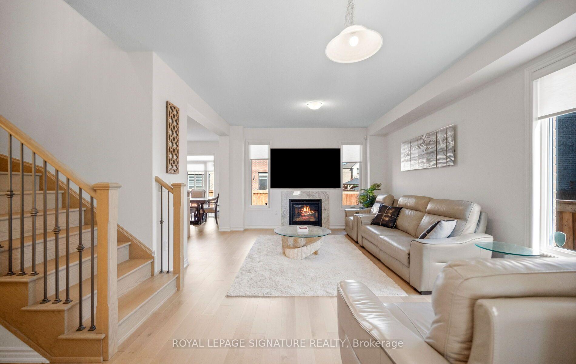 Photo 5 of 466 Thornborrow Court, Milton, Walker — HOMEH