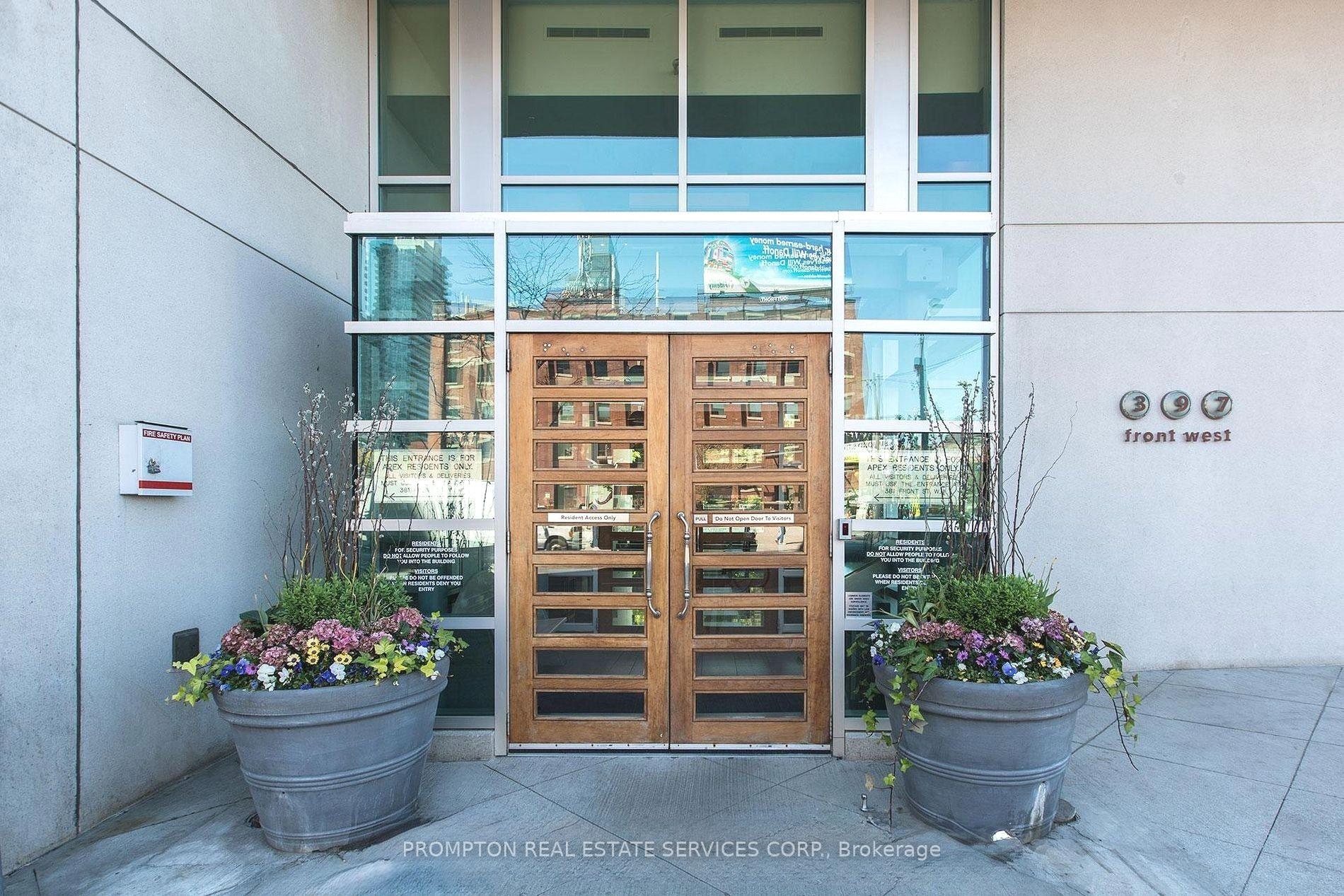 Photo 2 of Unit 1808, 397 Front Street W, Toronto, Waterfront Communities — HOMEH