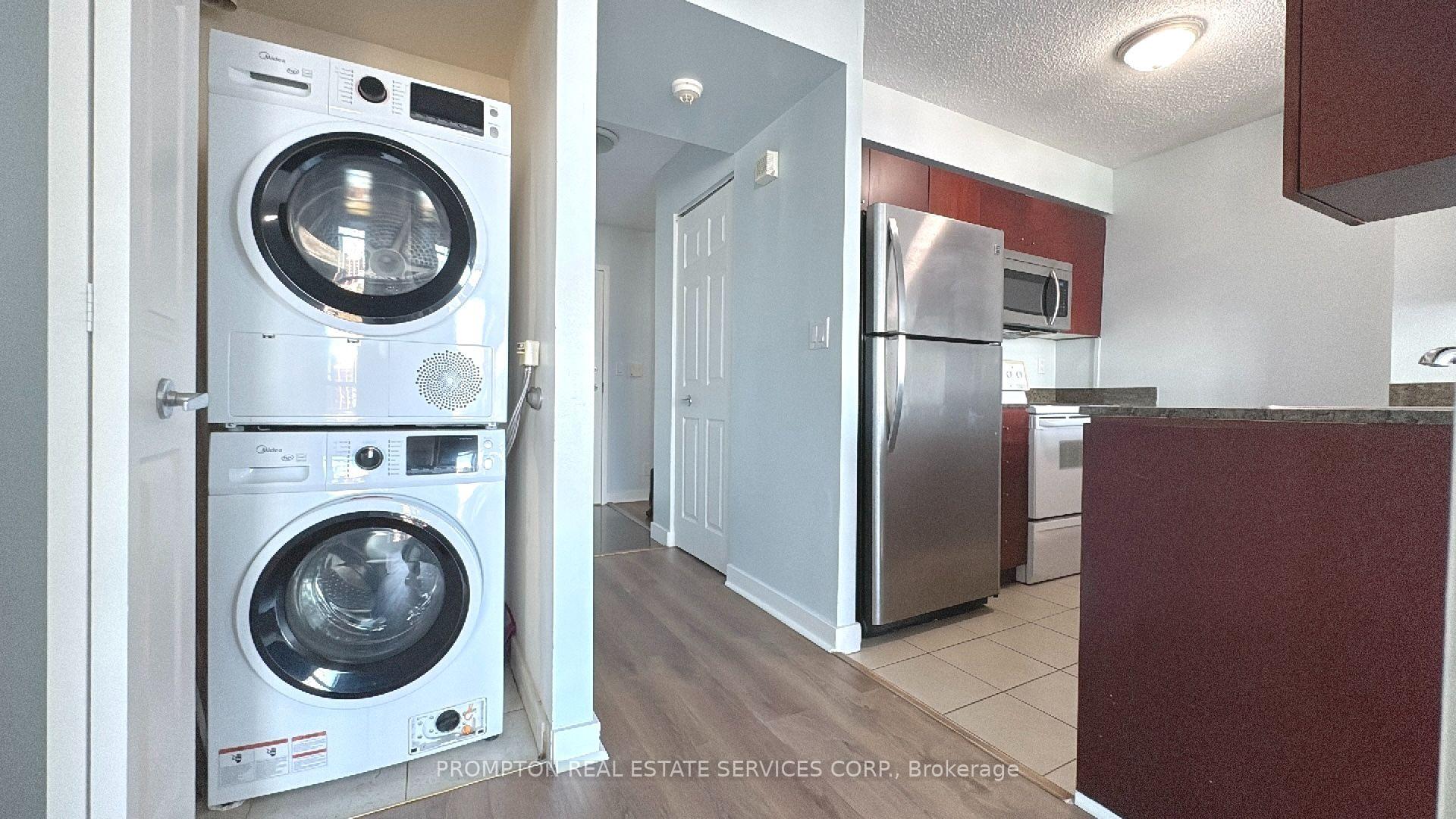 Photo 14 of Unit 1808, 397 Front Street W, Toronto, Waterfront Communities — HOMEH