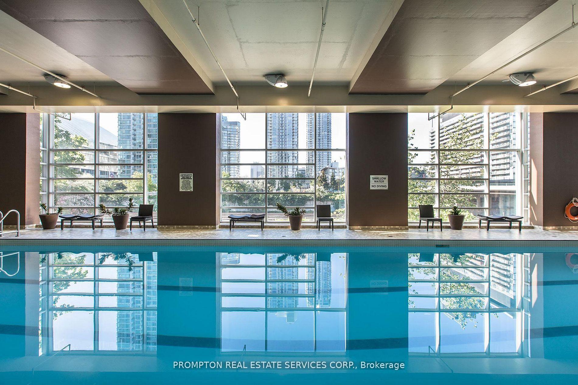 Photo 15 of Unit 1808, 397 Front Street W, Toronto, Waterfront Communities — HOMEH
