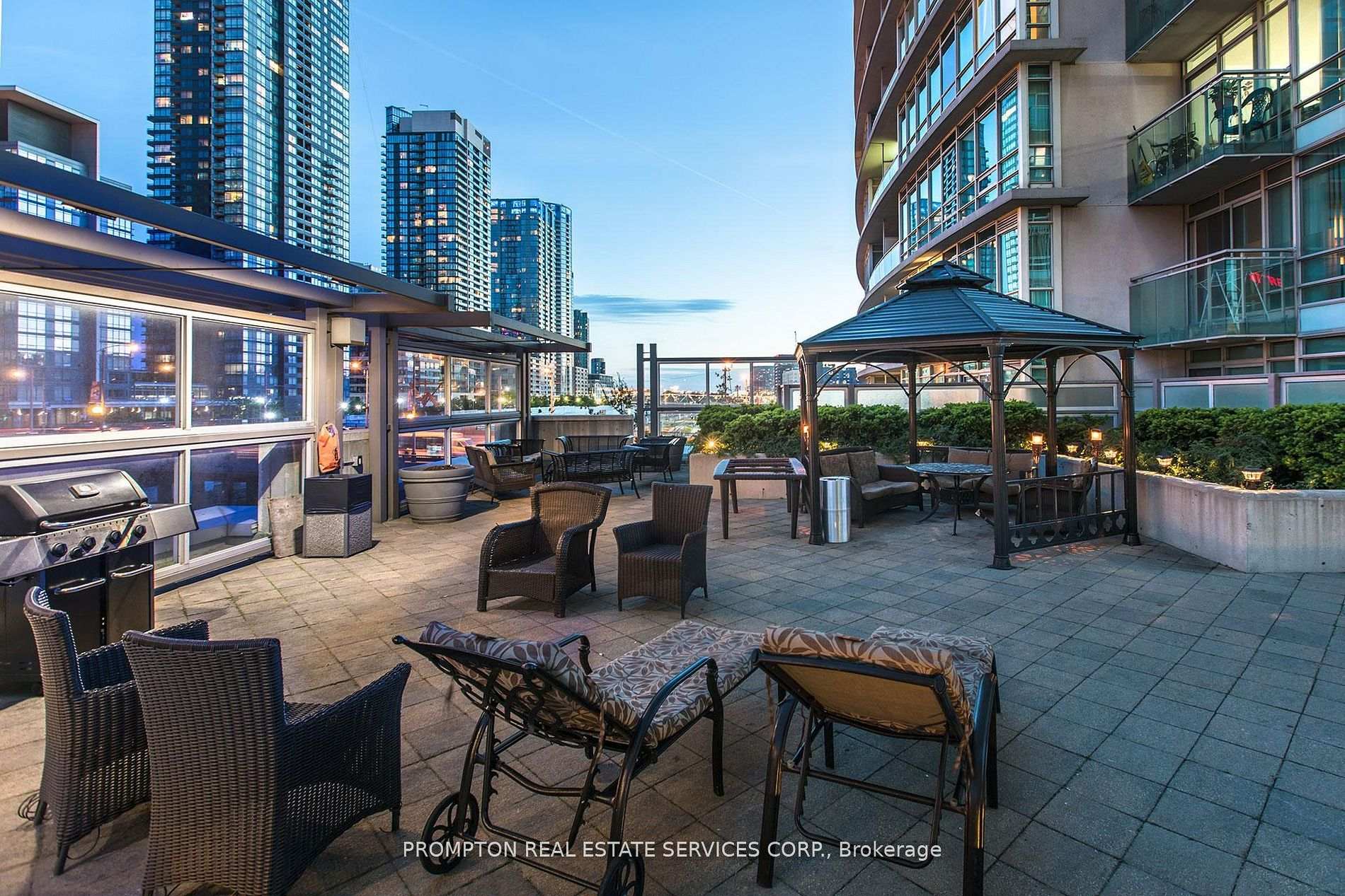 Photo 17 of Unit 1808, 397 Front Street W, Toronto, Waterfront Communities — HOMEH