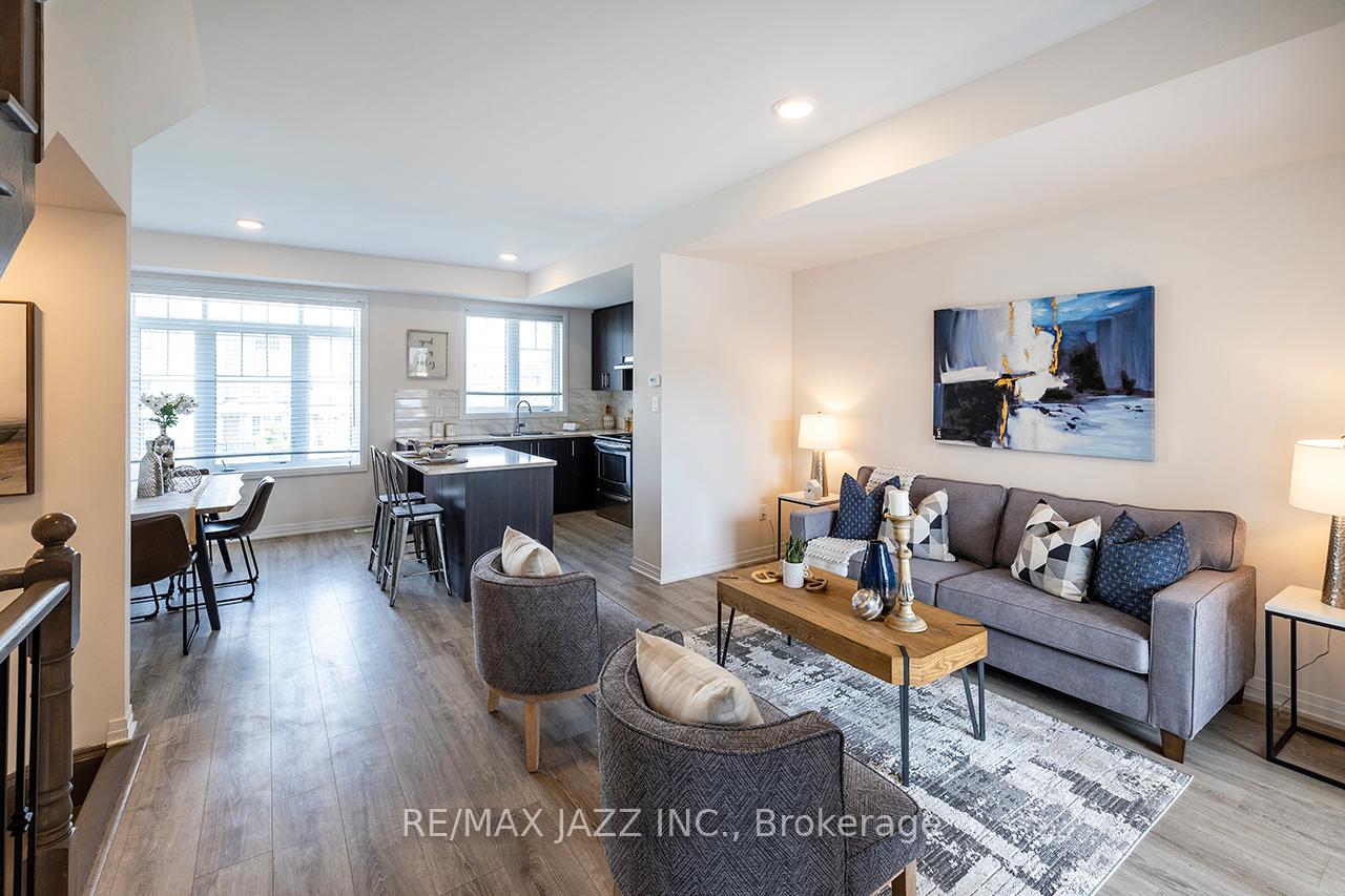Photo 13 of 74 Ambereen Place, Clarington, Bowmanville — HOMEH