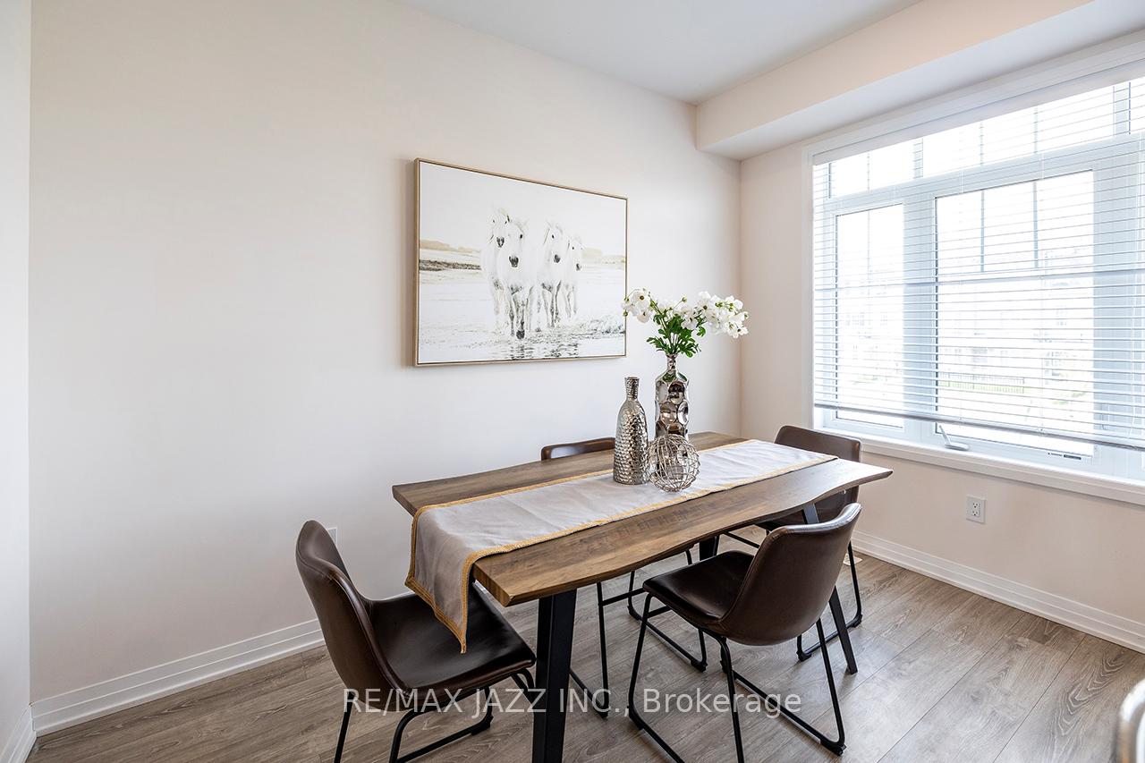 Photo 19 of 74 Ambereen Place, Clarington, Bowmanville — HOMEH