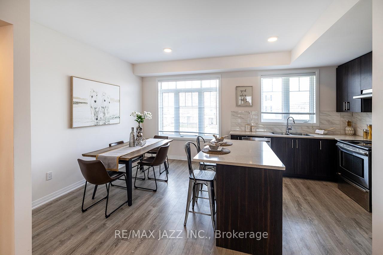 Photo 21 of 74 Ambereen Place, Clarington, Bowmanville — HOMEH